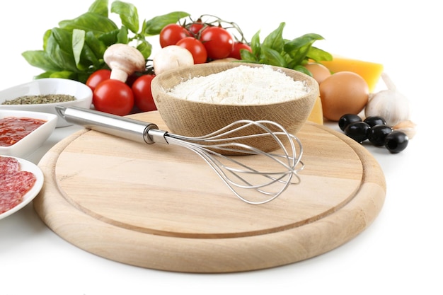 Zestaw kuchenny z naczyniami i składnikami